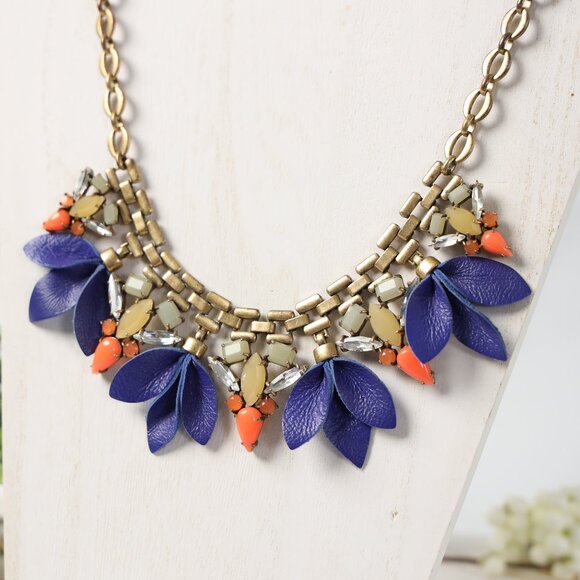 Stella And Dot Statement Necklace - Picture 3 of 3